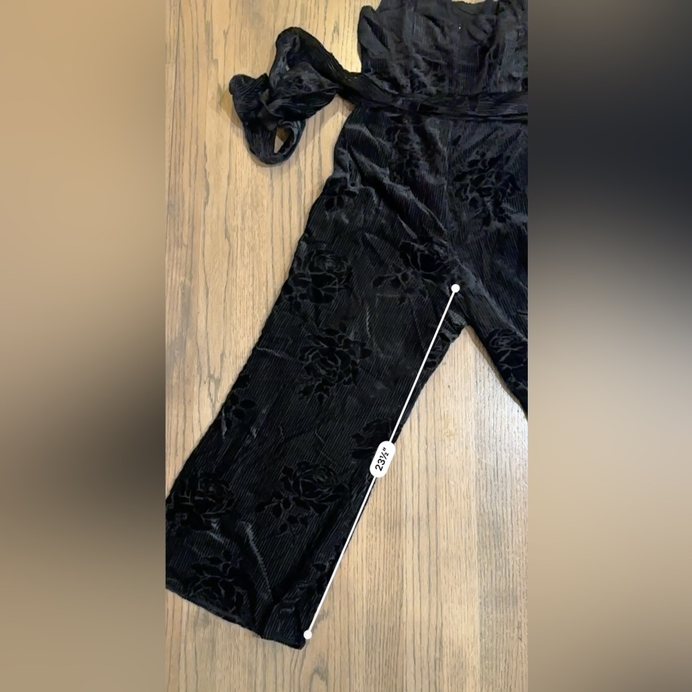 Anthropologie Noir Velvet Burnout Jumpsuit-NWOT-Size 4P - Picture 8 of 12